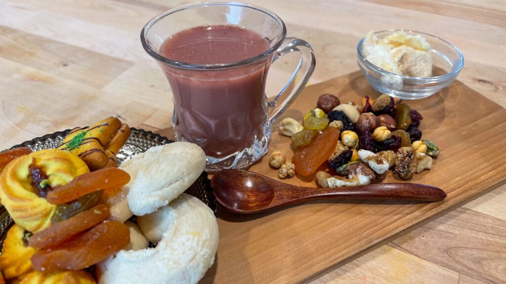 Qaimaq Chai Afghan Pink Milk Tea Recipe Afghan Cooks