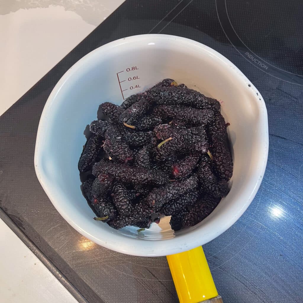 pan of frozen mulberries